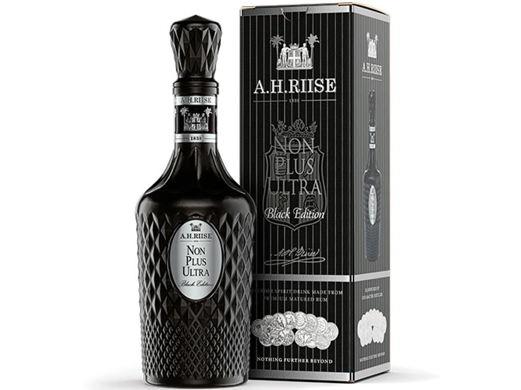A.H. RIISE ROM OLD ST. CROIX NON PLUS ULTRA BLACK EDITION 70CL. 42% 