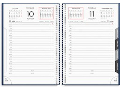 KALENDER MAYLAND 2026 26210020 DAGKALENDER BLÅ PP-PLAST 17,5X13,5CM