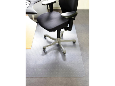 STOLEUNDERLAG PREMIUM 120X150CM MED PIGGE 2,1MM PET 