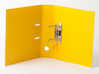 BREVORDNER Q-LINE A4 MED 75MM RYG OG METALSKINNE GUL 