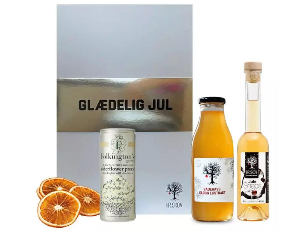 HR. SKOV JULE COCKTAIL MED GLØGG EKSTRAT, JULESNAPS 20CL., TONIC OG TØRRET APPELSINSKIVER I FLOT ÆSKE