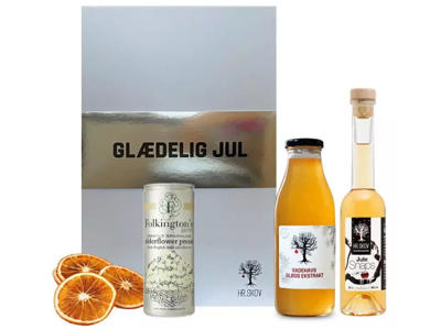 HR. SKOV JULE COCKTAIL MED GLØGG EKSTRAT, JULESNAPS 20CL., TONIC OG TØRRET APPELSINSKIVER I FLOT ÆSKE