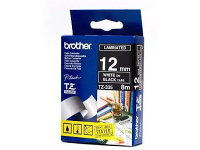 PRÆGETAPE BROTHER TZE335 12MMX8M. HVID TEKST PÅ SORT TAPE 