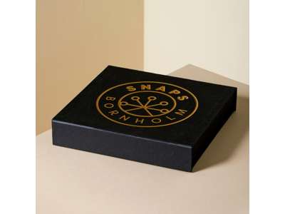 BORNHOLM SNAPS GIFTBOX 40%  GAVEÆSKE 8 MINIATURER 