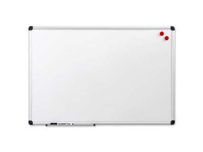 WHITEBOARDTAVLE NAGA 120X90CM LAKERET MED ALU RAMME INCL. 30CM PENNEHYLDE, 1 MARKER OG 2 MAGNET.